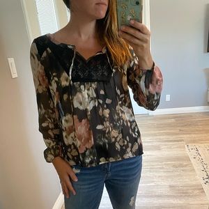Socialite floral and lace boho blouse with string tie at neck.  Gently worn